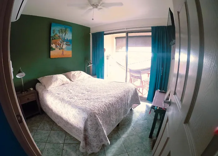 Palmeras With Ocean View Appartement Sámara